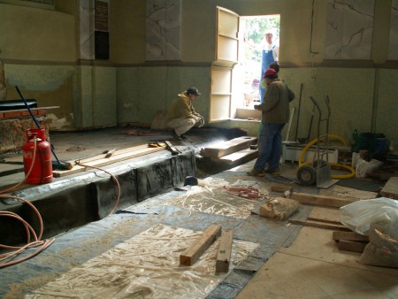 Rekonstrukce pískovcových prvků v Synagoze Rakovník